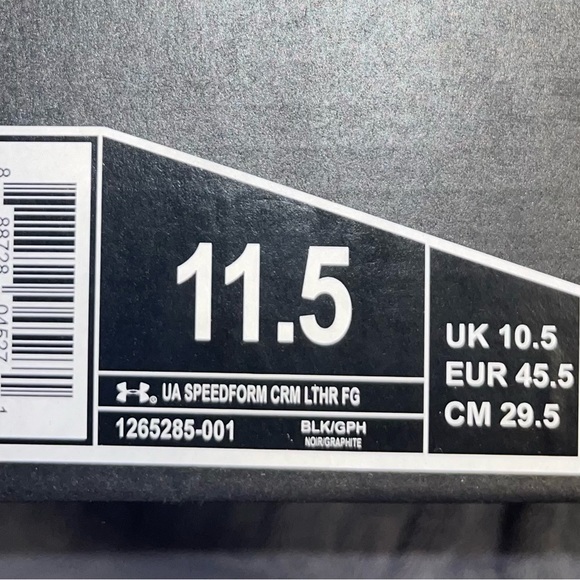 Mens Under Armor speed form firmground soccer cleats - Picture 3 of 6